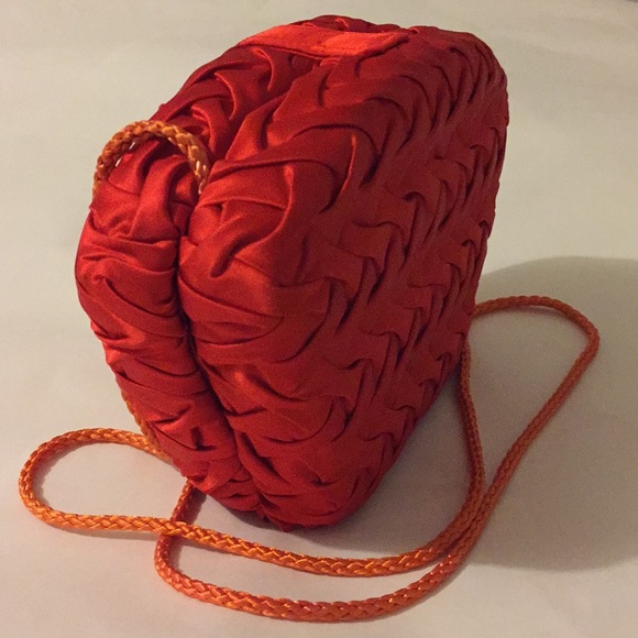 VTG La Regale, LTD Handmade❣️red purse - Picture 6 of 7